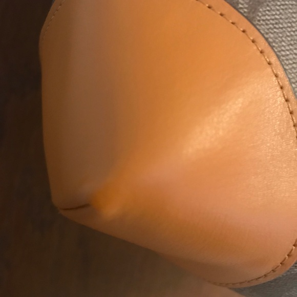 COACH Taylor Tote in Signature - Picture 5 of 6